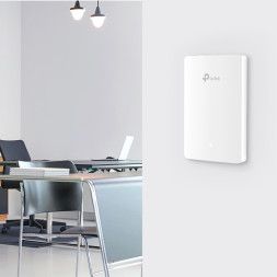 Точка доступа TP-Link Omada EAP615-Wall